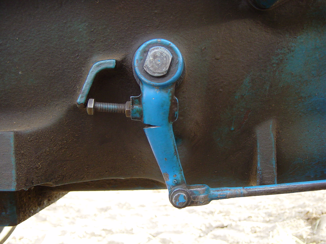 Ford 2000 tractor clutch replacement #7